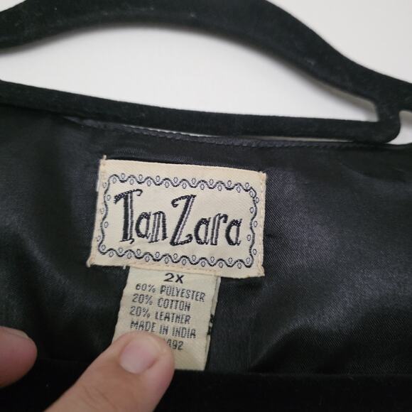 Vintage Patchwork Cable Knit Vest Womens 2X Boho Cottagecore Embroidered Leaves - Picture 6 of 8